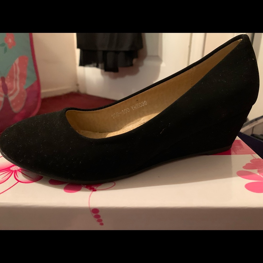 Black suede wedges
